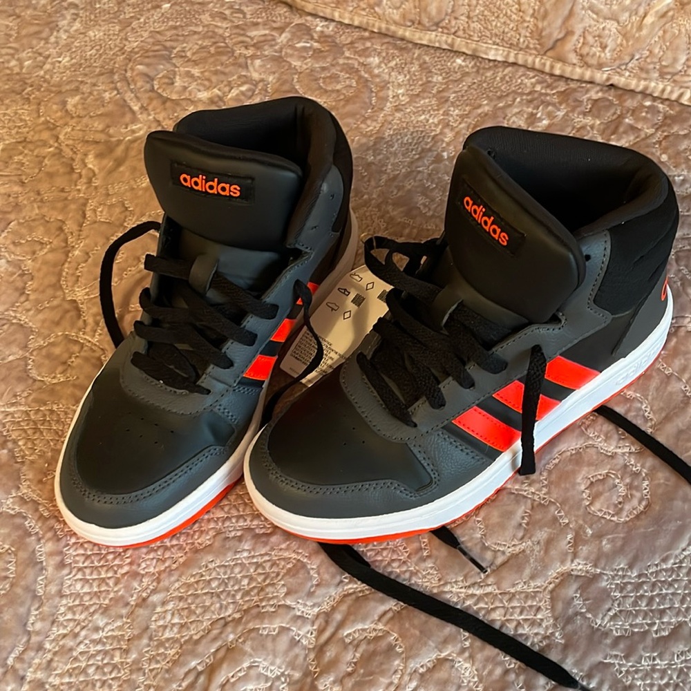 The dearest sneakers, brand new make an offer boys or girls